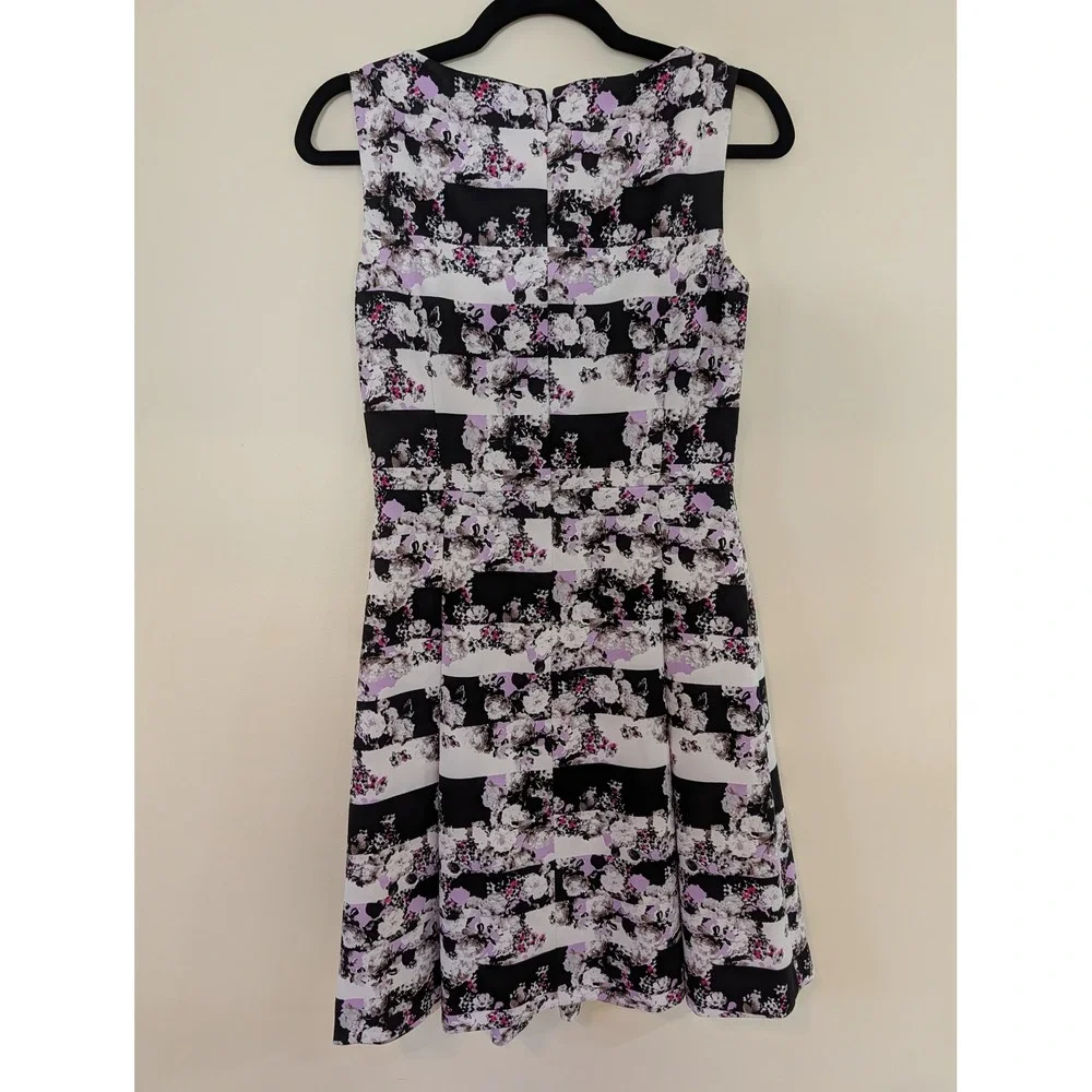 Tahari‎ Arthur S Levine Floral Striped Fit and Flare Dress Purple Black White 4